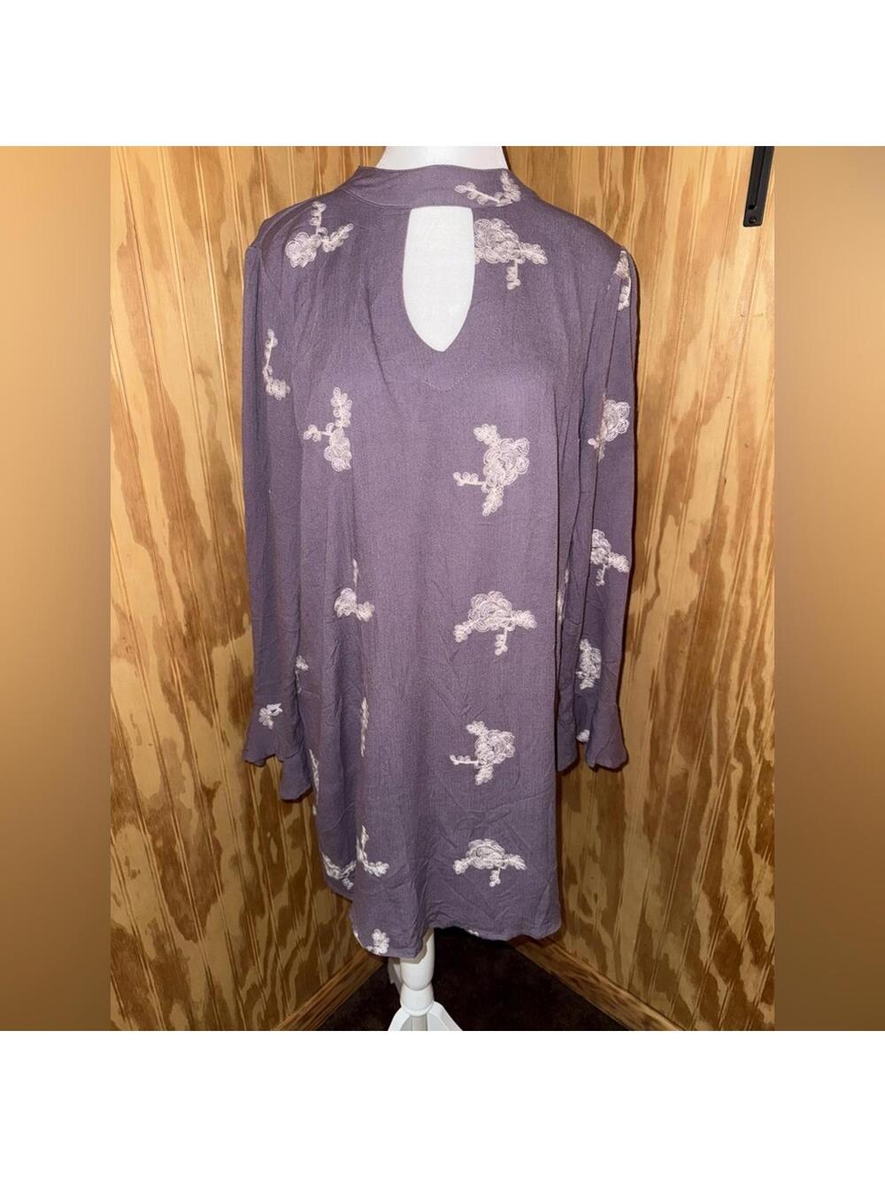 She + Sky  Embroidered  Dress